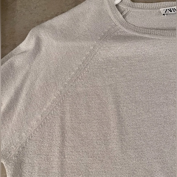 Zara top round neckline-long sleeve-grey with metallic fibers-new, never worn - Picture 9 of 11